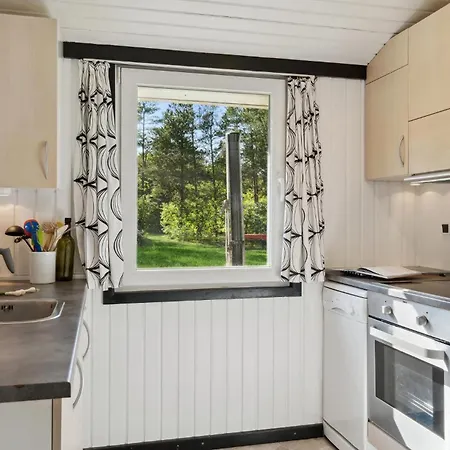 Nyaraló In With Kitchen