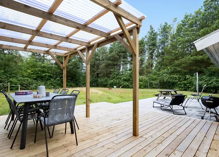 Дом отдыха In With Kitchen